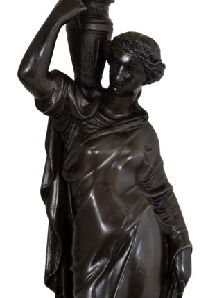 Paire de lampes aux vestales patiné et marbre rouge – Image 6