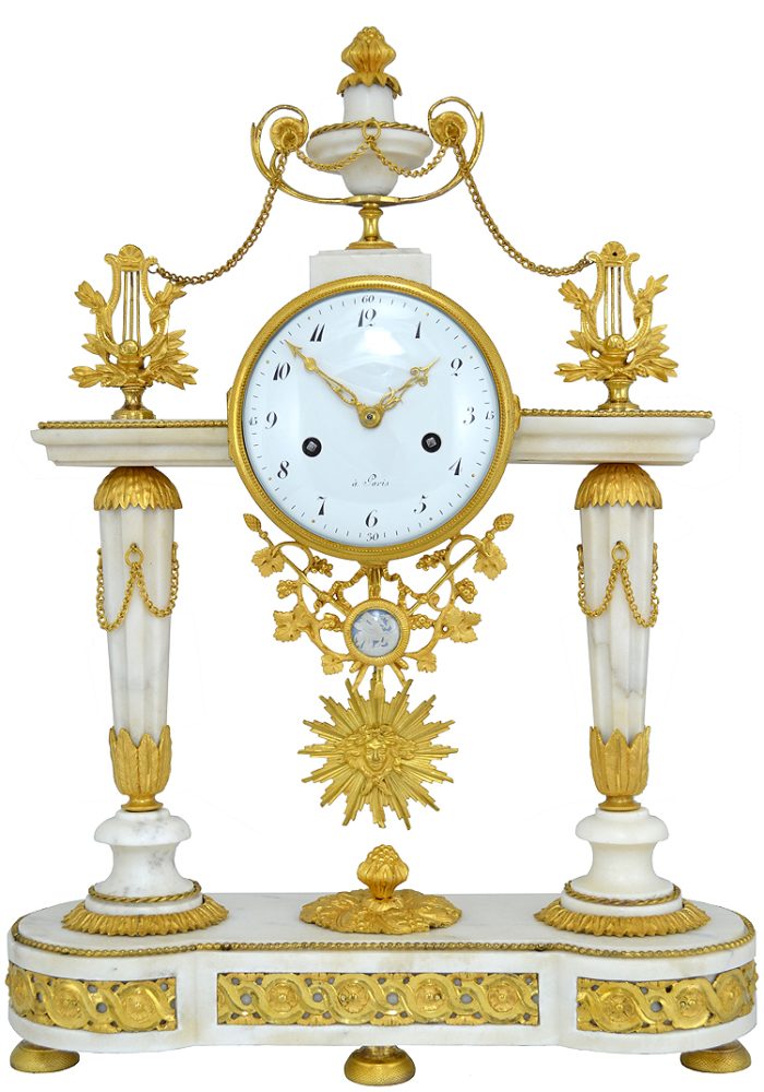 Pendule portique d'époque Louis XVI. XVIIIème siècle.