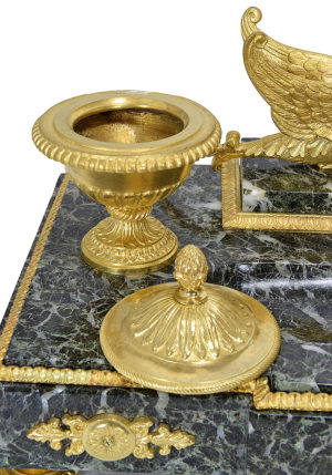 Encrier de style Empire bronze doré et marbre – Image 3