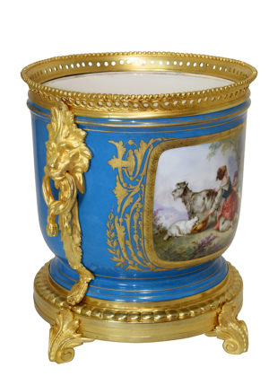 XL cache-pot porcelaine manufacture Sèvres, mufles de lion XIX – Image 3