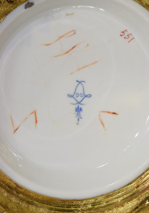 XL cache-pot porcelaine manufacture Sèvres, mufles de lion XIX – Image 4