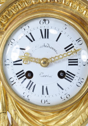 Pendule cage vitrée en bronze doré "Barbedinne à Paris" - Image 4