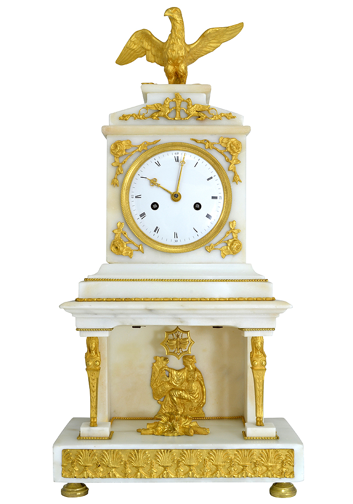 Pendule à la cheminée d'époque Consulat (1799-1804)