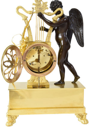 Pendule "Angelot musicien" en bronze doré d'époque Napoléon III – Bild 6