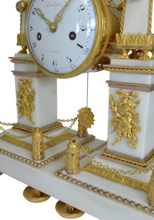 Pendule aux obélisques "Athéna" Epoque Louis XVI signé "Léchopié" – Image 7