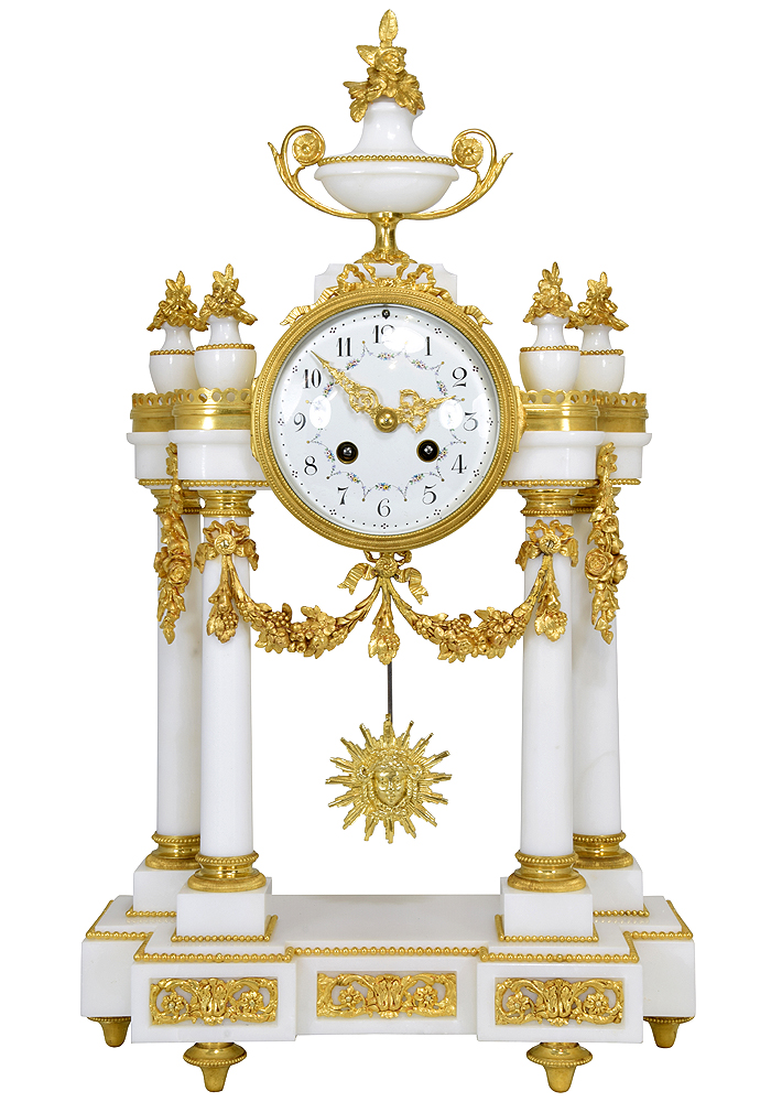 Pendule portique en marbre de carrare et bronze doré Napoléon III