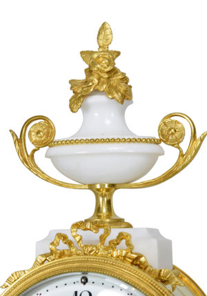 Pendule portique en marbre de carrare et bronze doré Napoléon III – Image 7