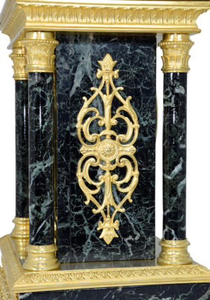 Pendule "Retour d'Egypte" de style Empire - Image 3