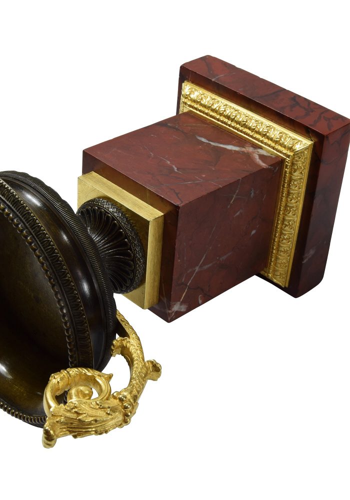 Paire de coupes à l'antique d'époque Restauration vers 1820 – Image 3