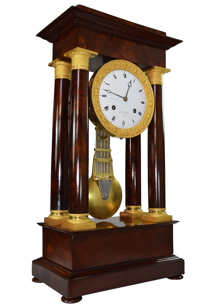 XL Pendule portique acajou L.B PETIT 1815-1840