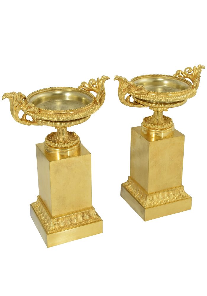 Paire de coupes à l'antique d'époque Charles X 1850