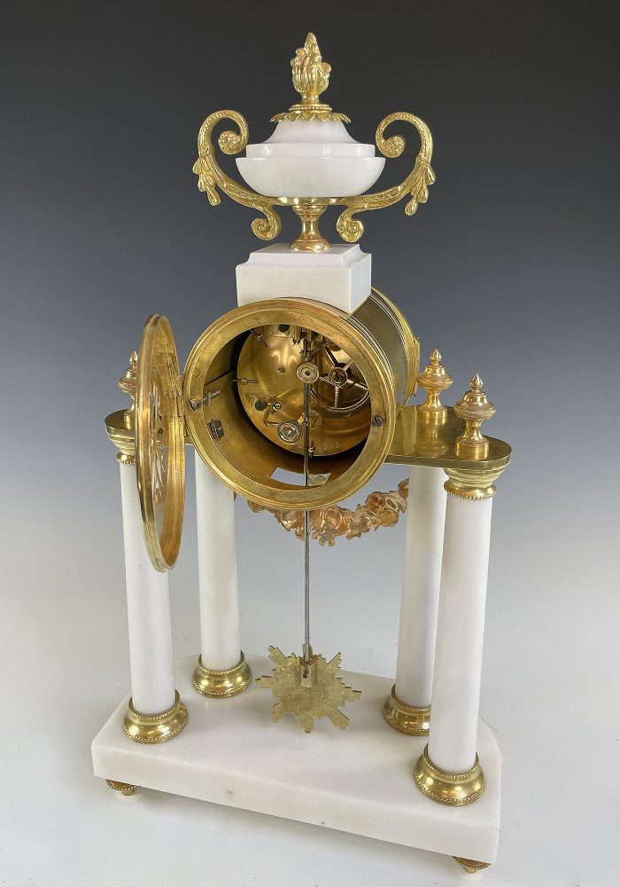 Pendule portique en marbre de carrare et bronze doré Napoléon III - Image 6
