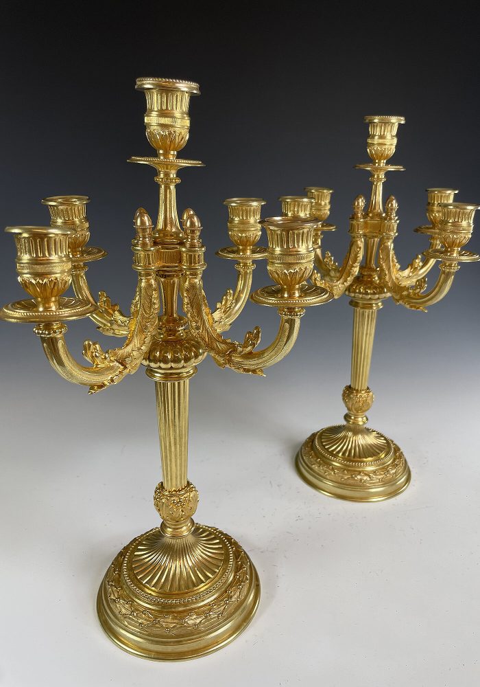 Paire de chandeliers en bronze doré Napoléon III - Image 5