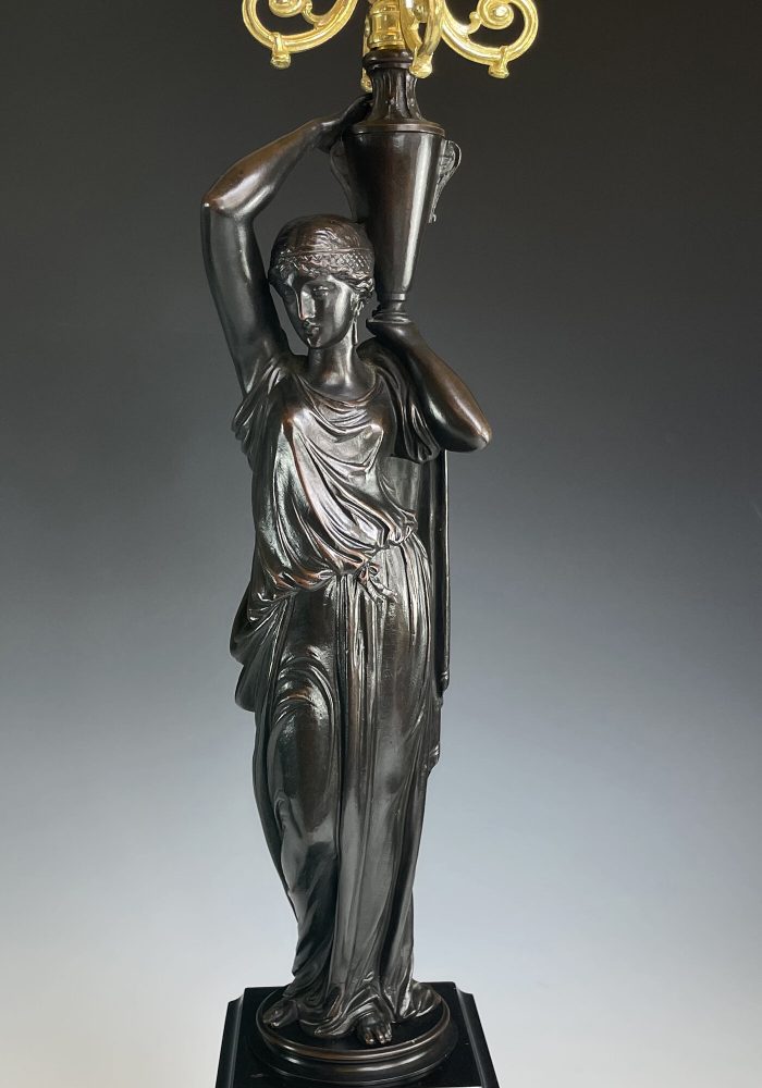 Paire de candélabres aux vestales XIXème - Image 8