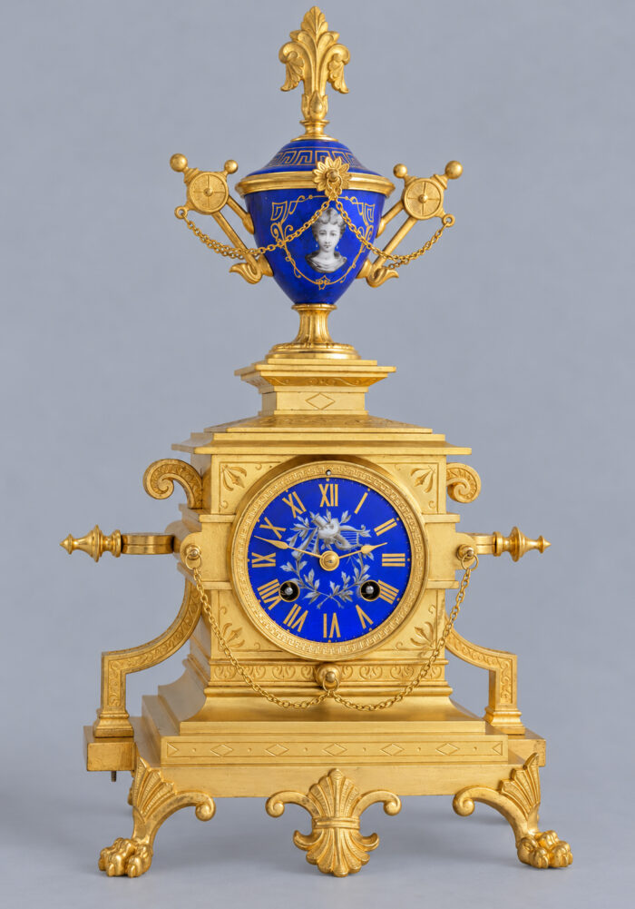 Pendule en bronze et porcelaine PALAIS ROYAL 1870