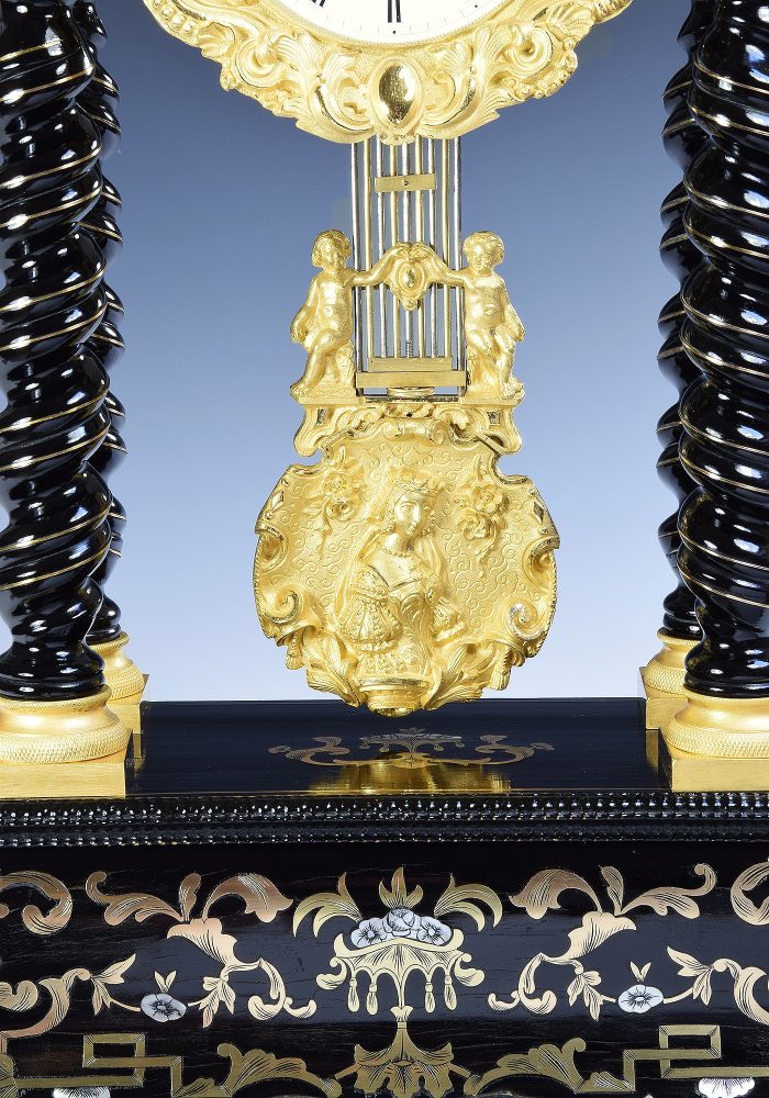 Pendule portique en marqueterie ROLLIN 1840 – Image 6