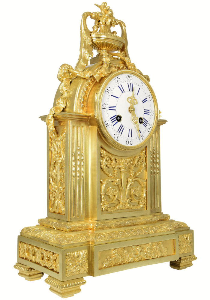 Pendule en bronze doré Napoléon III – Image 3