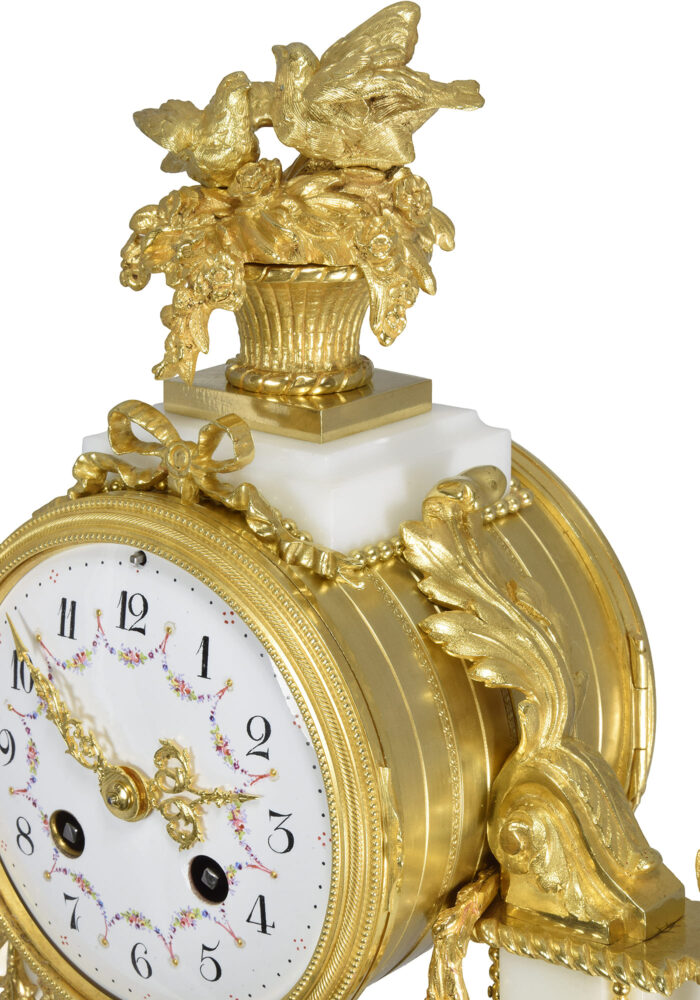 Pendule portique marbre de carrare et bronze doré Napoléon III – Bild 3