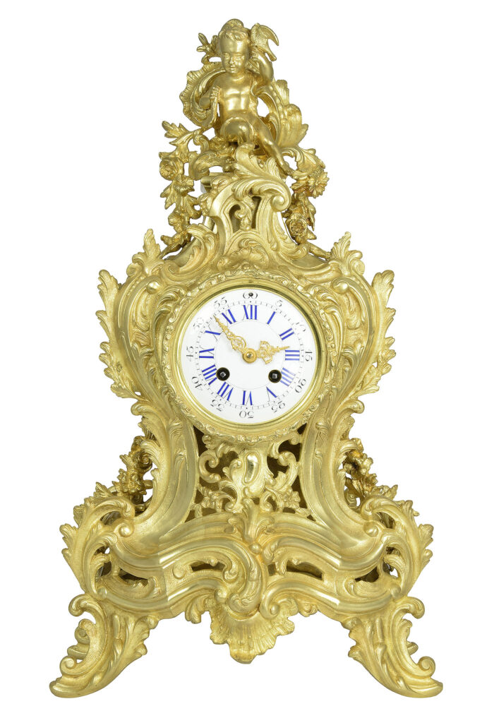 Pendule cartel style Louis XV en bronze doré Napoléon III