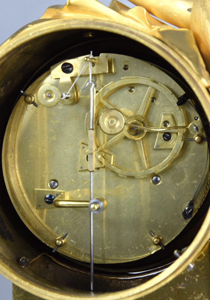 Pendule Cléopatre et le serpent HORLOGER : MALLET - Image 13