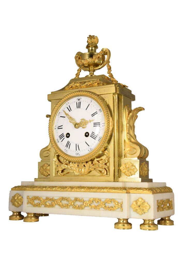 Pendule Néoclassique marbre et bronze doré Napoléon III