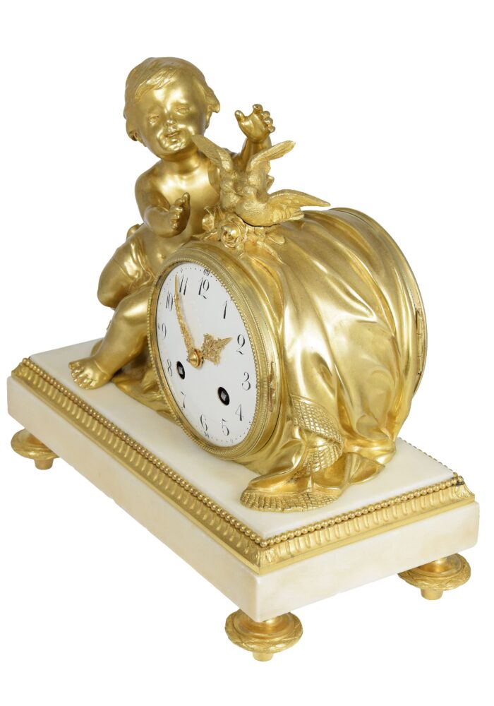 Pendule au chérubin et colombes XIXème – Image 4
