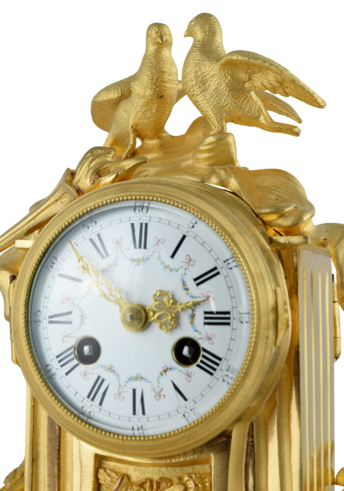 Pendule aux attributs de la musique, guerre et de la Paix – Image 8