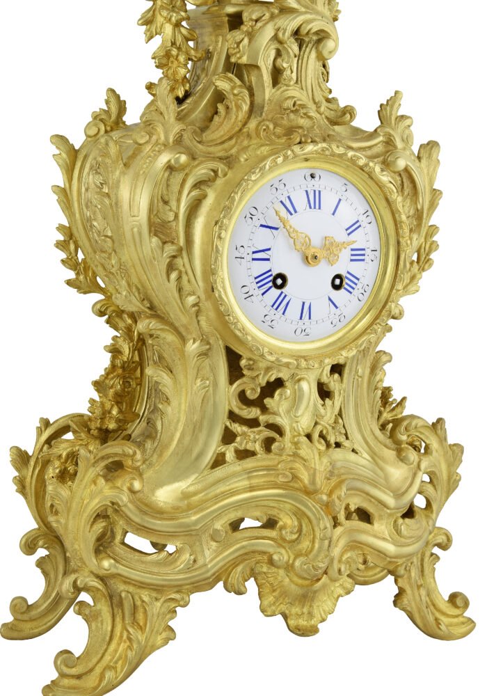 Pendule cartel style Louis XV en bronze doré Napoléon III – Image 7