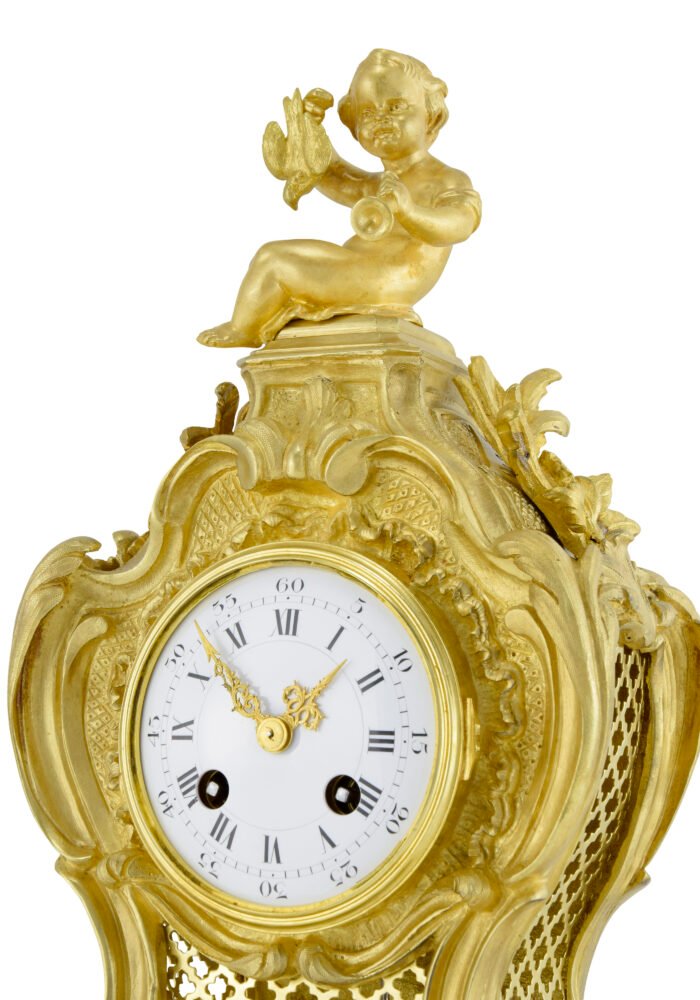 Pendule au chérubin en bronze doré style Louis XV – Bild 6