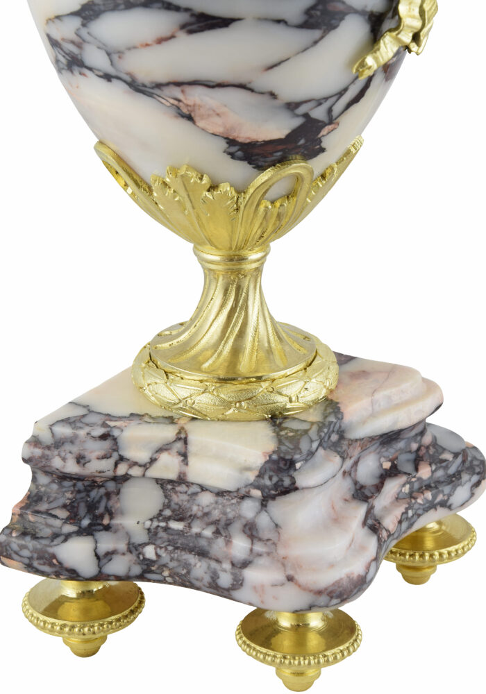 Paire de vases aux félins style Empire XIXème – Image 5