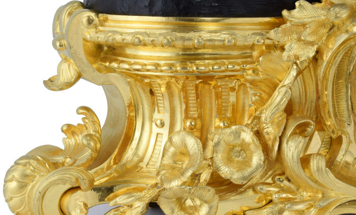 Pendule Naïde Bronzier : MARCHAND / Horloger : DEWINT – Bild 14