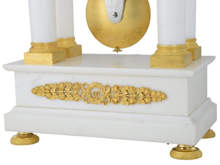 Portique marbre de carrare et bronze doré au mercure - Image 8