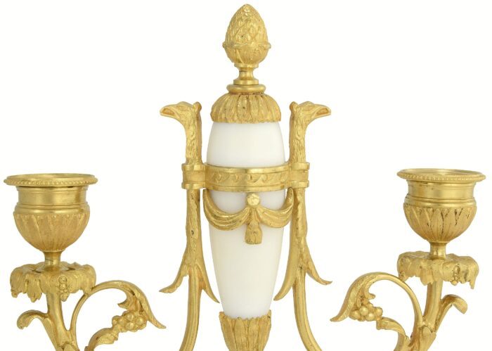 Paire de chandeliers style Louis XVI XIXème – Image 3