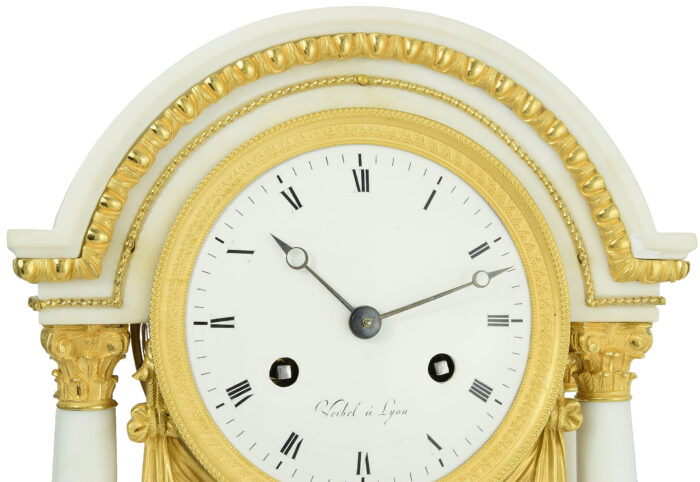 Pendule portique Empire Horloger : VEIBEL 1810 – Bild 7