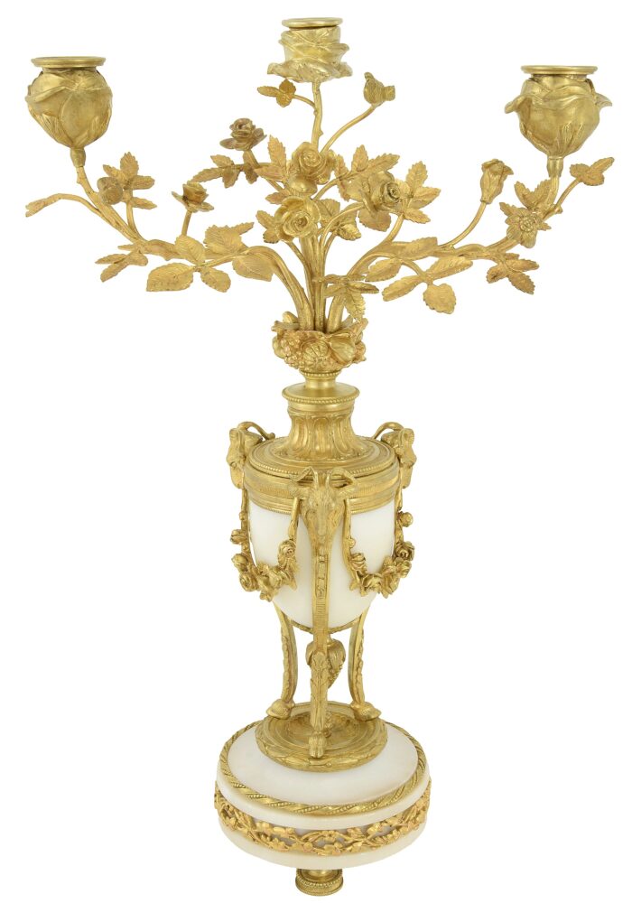Paire de chandeliers en bouquet de fleurs – Bild 9