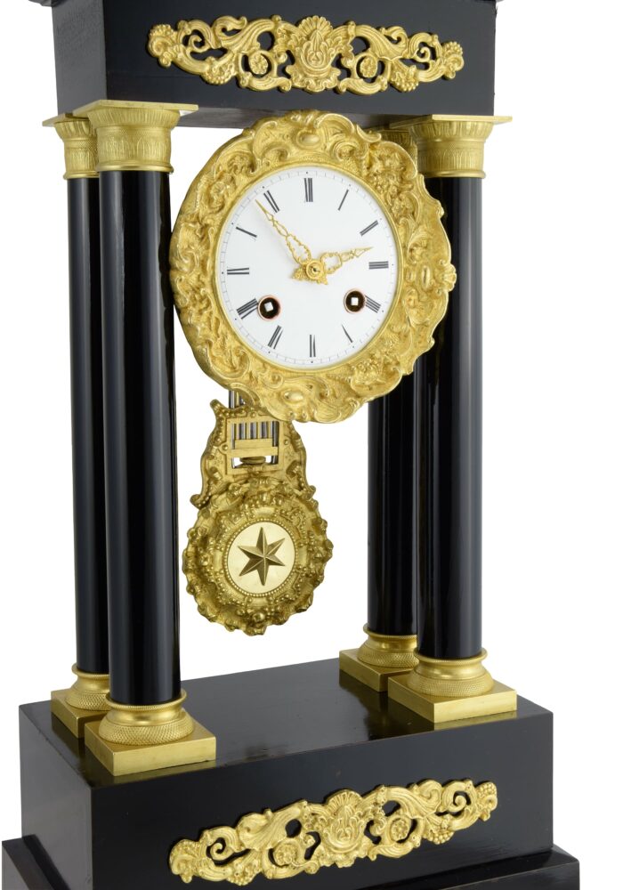 Pendule portique de style Empire d'époque Napoléon III – Bild 4